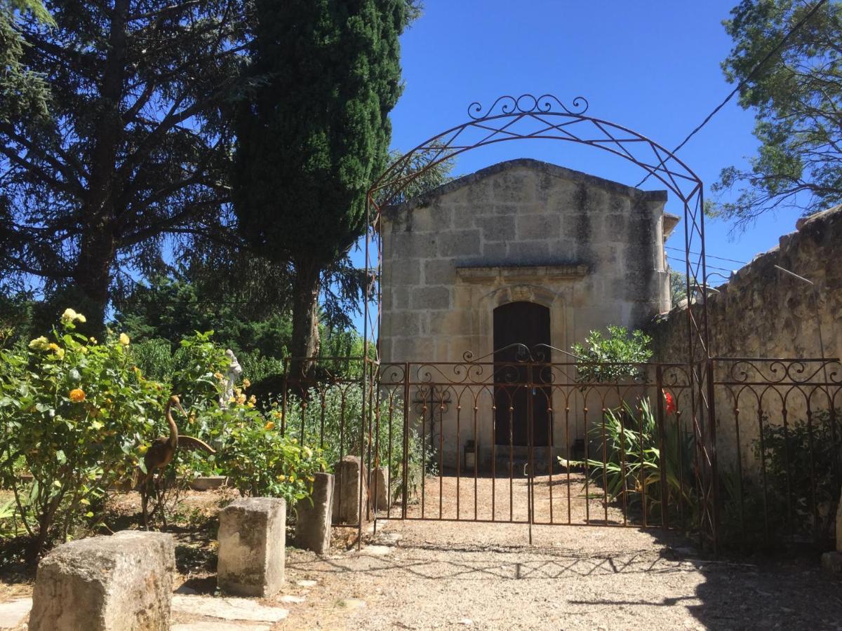 Mas De La Chapelle Sainte-Elisabeth Villa Tarascon Ngoại thất bức ảnh