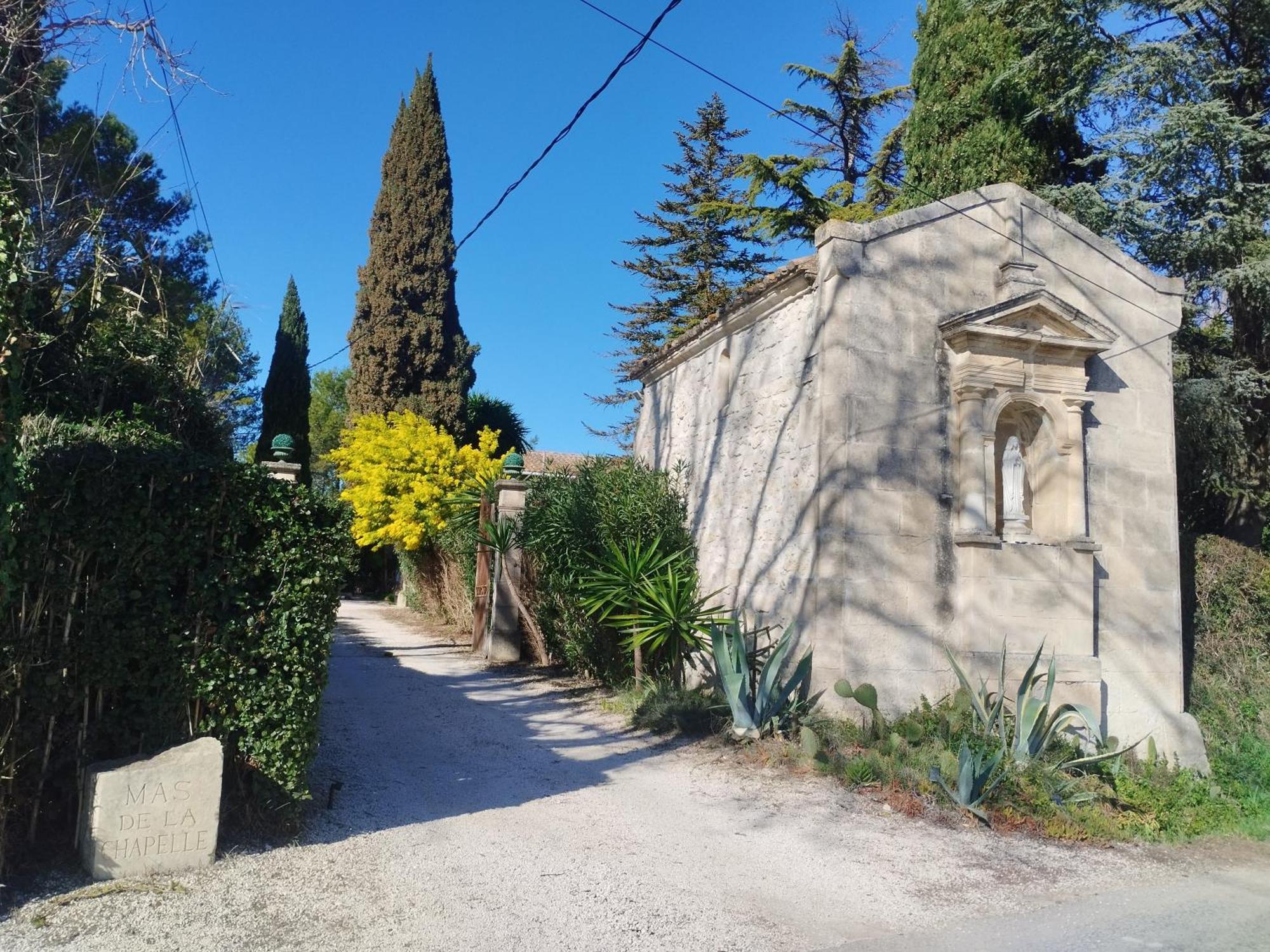Mas De La Chapelle Sainte-Elisabeth Villa Tarascon Ngoại thất bức ảnh