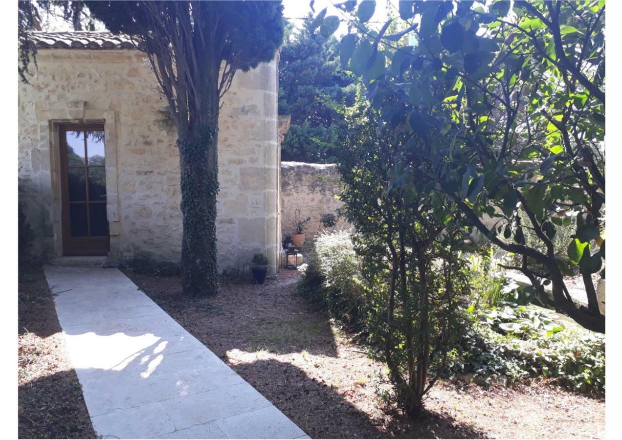 Mas De La Chapelle Sainte-Elisabeth Villa Tarascon Ngoại thất bức ảnh